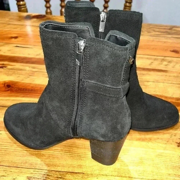 UGG KOOLABURRA Samiah Ankle Boots Ortholite stacked heel suede black side zip - Picture 3 of 13